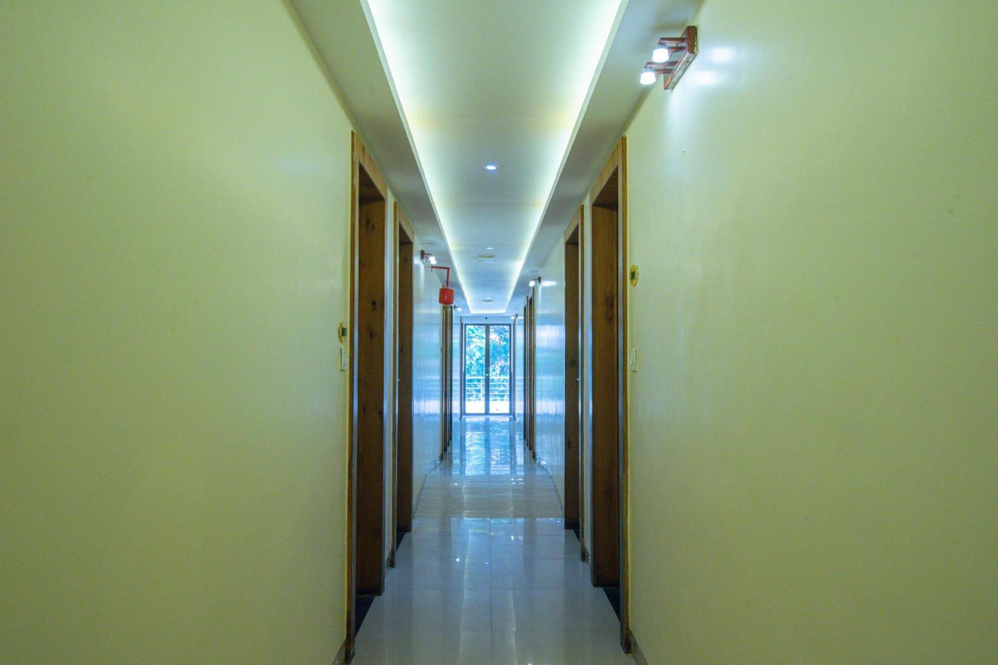 Hotel Treebo Anam International Mumbai Exterior foto